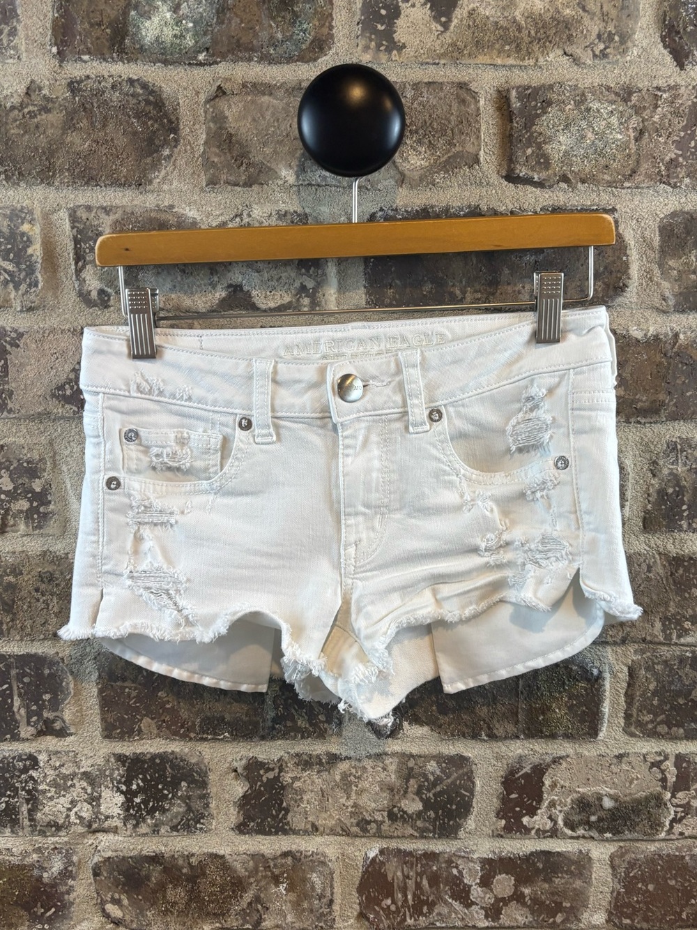 American Eagle Outfitters White Distressed Denim Cutoff Shorts Size 4